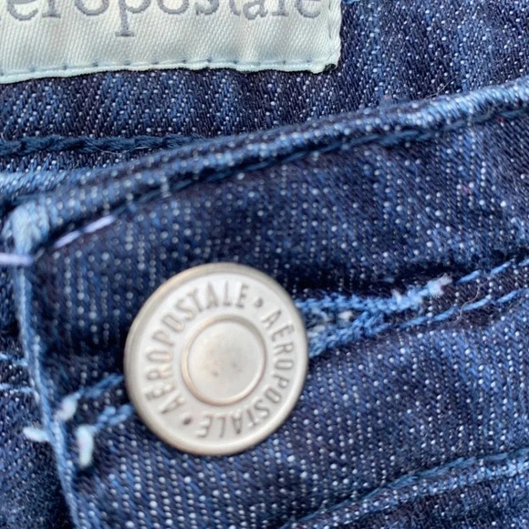 Aeropostale Dark Wash Distressed Jean Shorts - Picture 4 of 10
